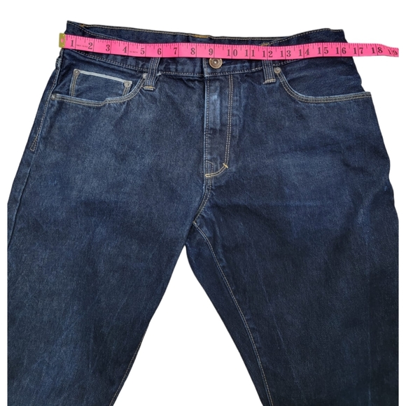 (M) Gap Dark Wash Jeans (Men) - Picture 3 of 10